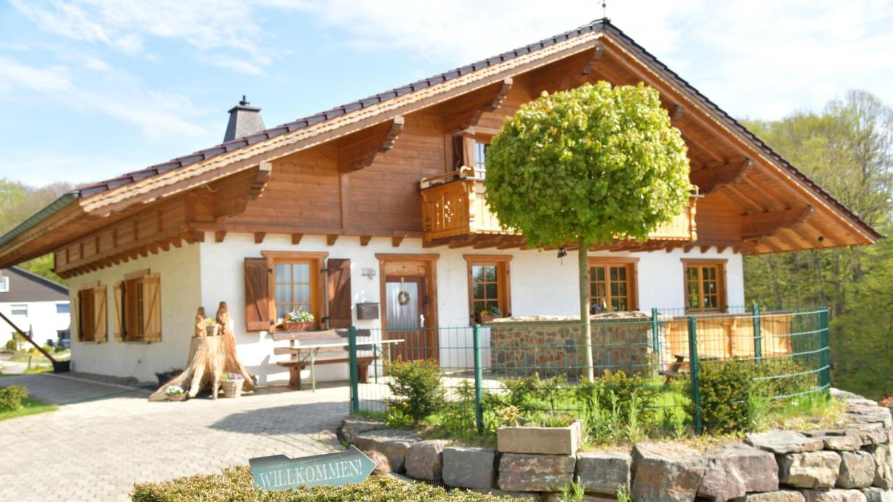 Haus Alpenrose Zum Vic Apartment Wermelskirchen Luaran gambar