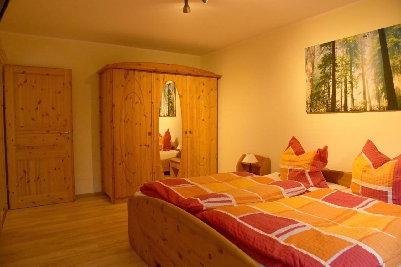 Haus Alpenrose Zum Vic Apartment Wermelskirchen Luaran gambar